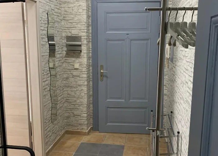 Voll Ausgestattetes Kleines Nr 7 * Magdeburg